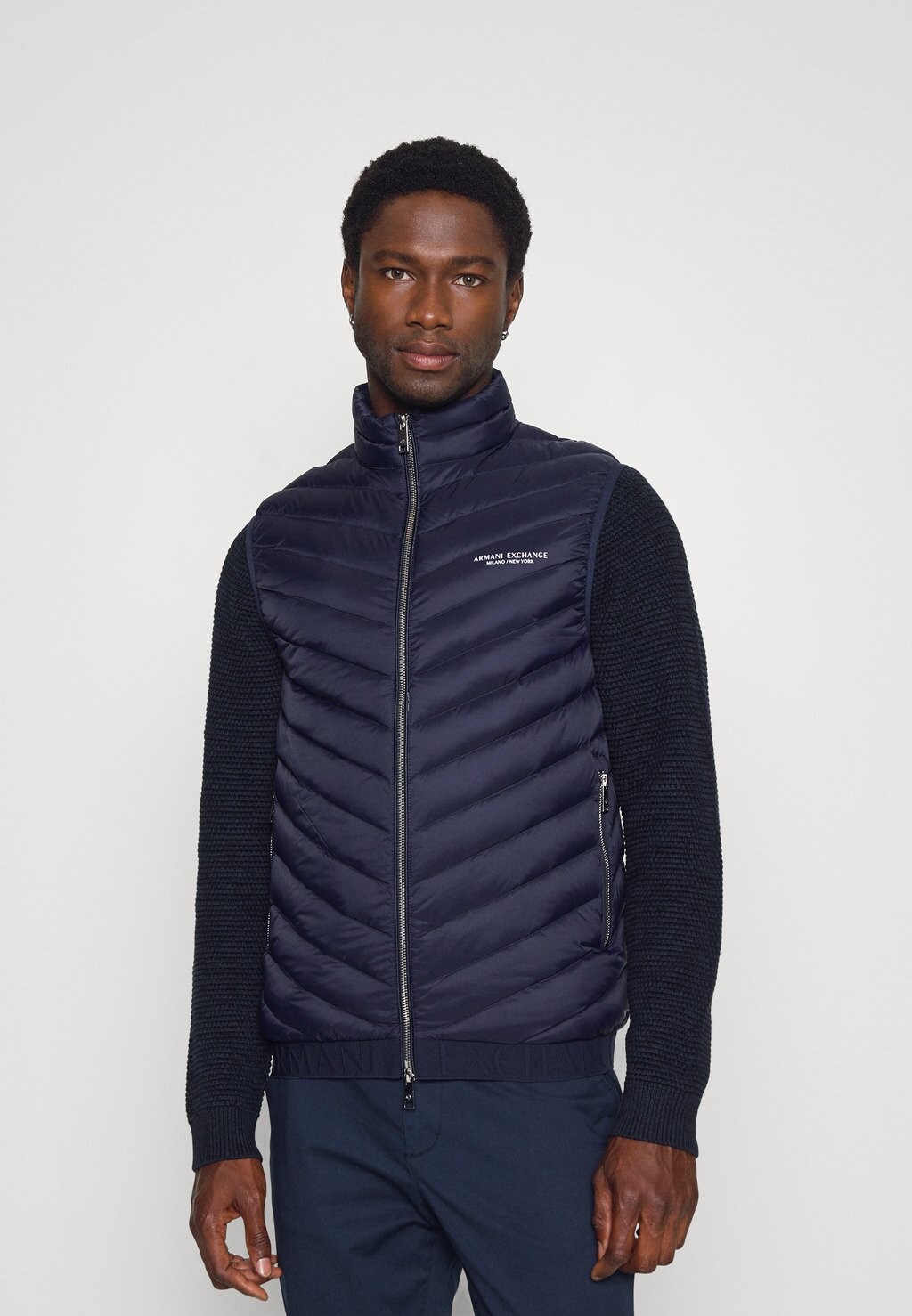 

Жилет Armani Exchange, Черный