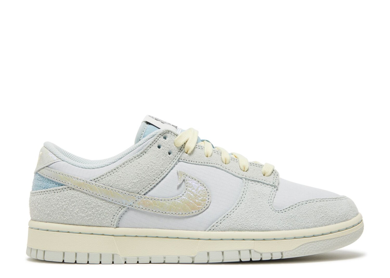 

Кроссовки Nike Dunk Low Se 'Gone Fishing - Chinook Salmon', серый