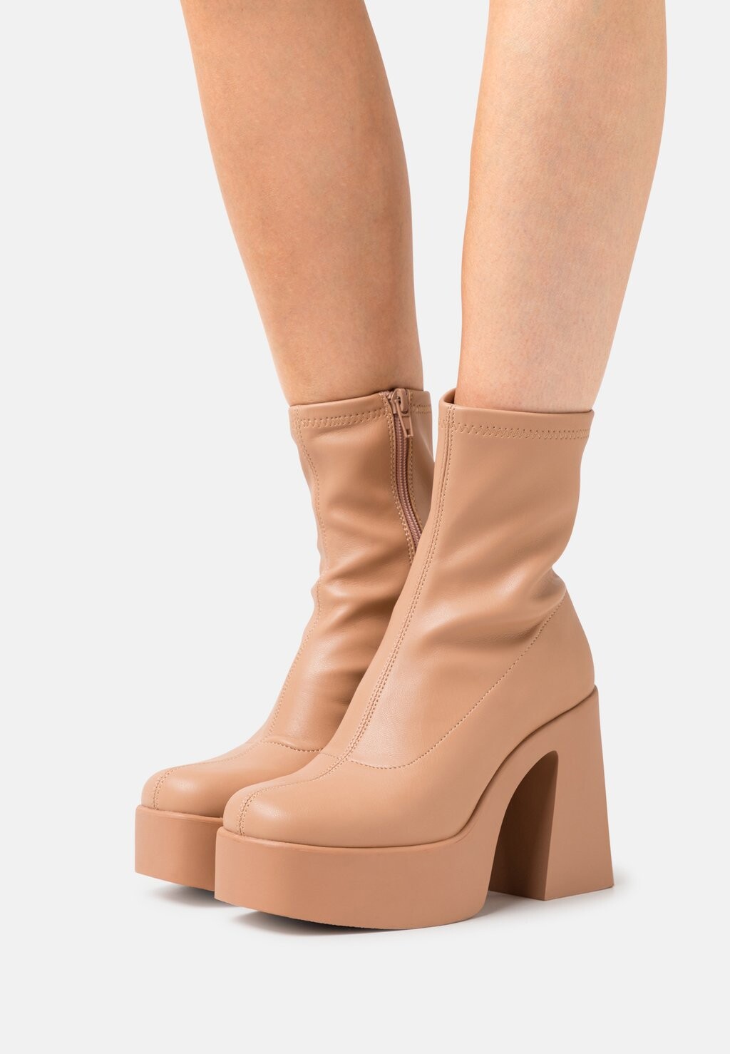

Ботильоны на каблуке ALDO