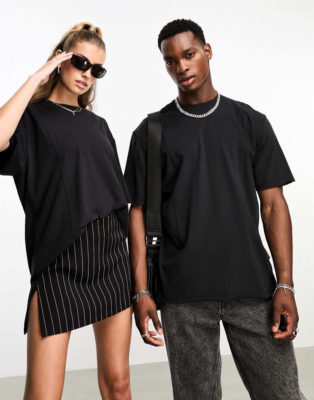 

Черная футболка со швами Calvin Klein Jeans — эксклюзивно для ASOS, Черный