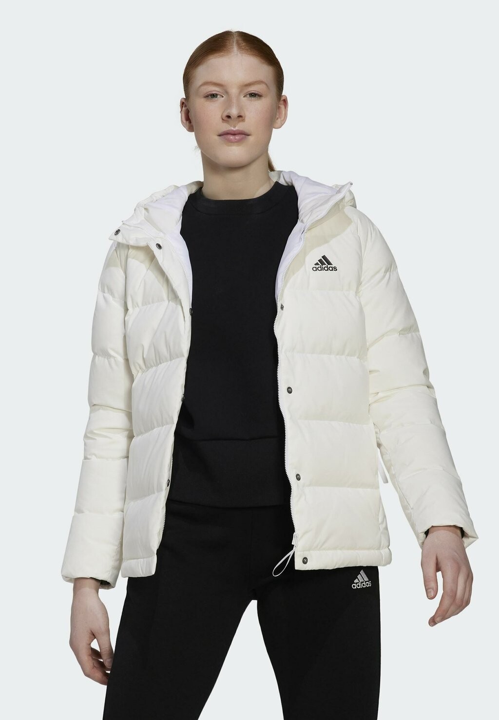 

Пуховик Adidas, белый