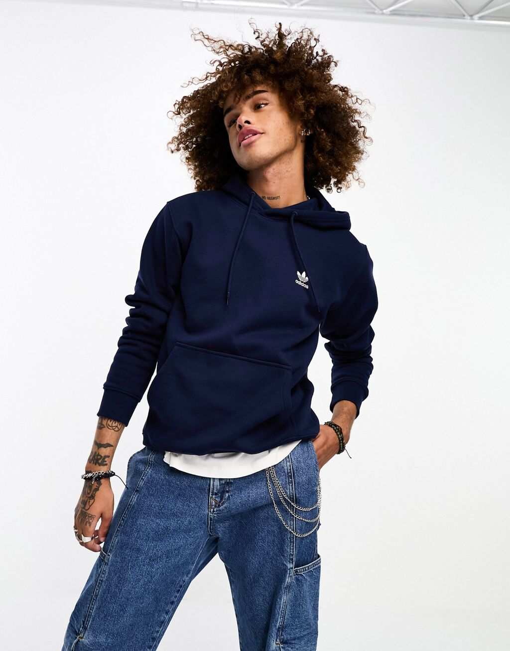 

Темно-синяя худи adidas Originals Trefoil Essentials, Синий