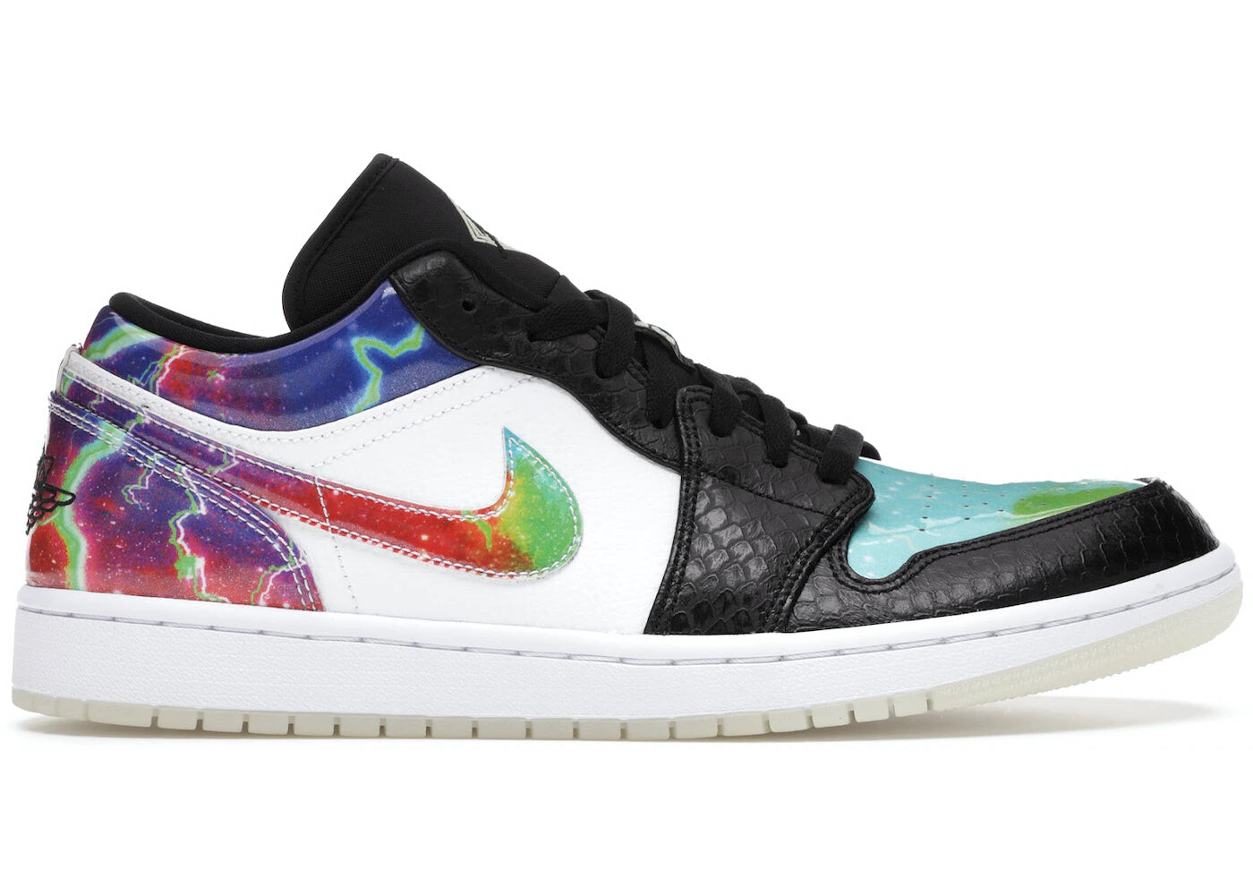 

Кроссовки Nike Air Jordan 1 Low Galaxy