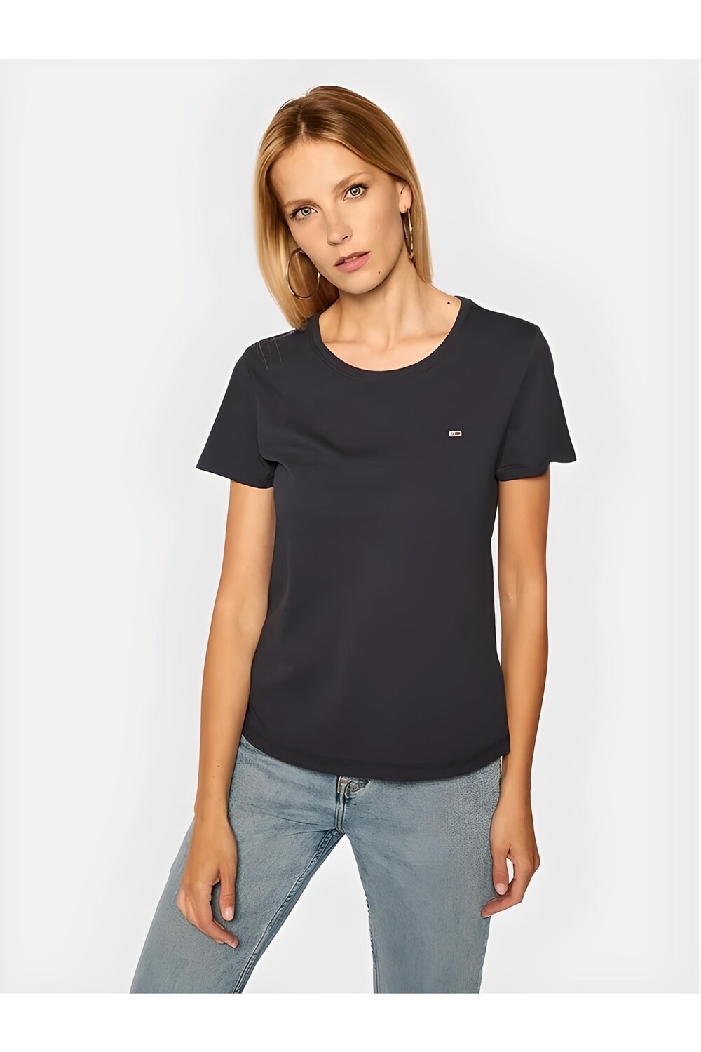 

Футболка Tommy Hilfiger, черный