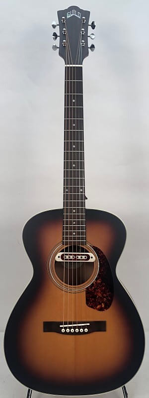 

Акустическая гитара Guild M-240E Troubadour 2022 Vintage Sunburst Satin