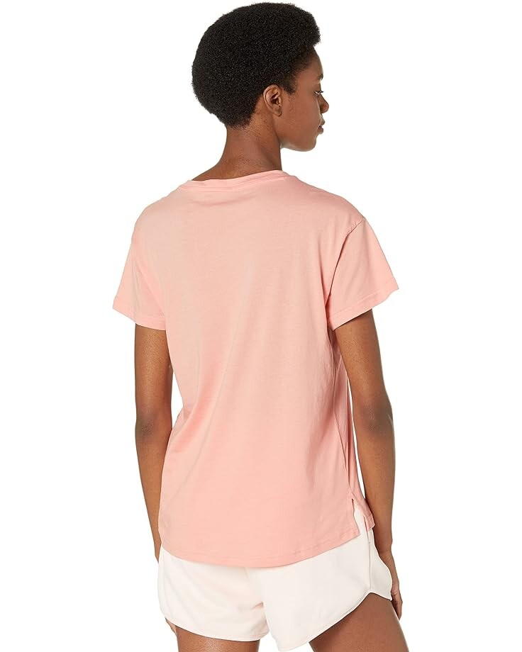 

Футболка PUMA RTG Logo Tee, цвет Apricot Blush