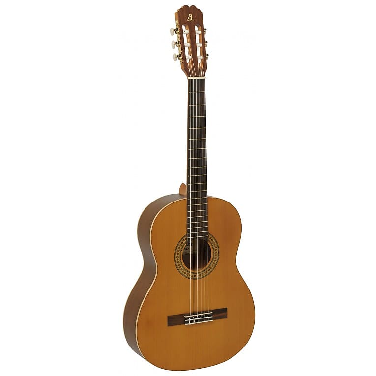 цена Акустическая гитара Admira Sevilla Classical w/ Cedar Top, Student Series, Made in Spain, New, Free Shipping