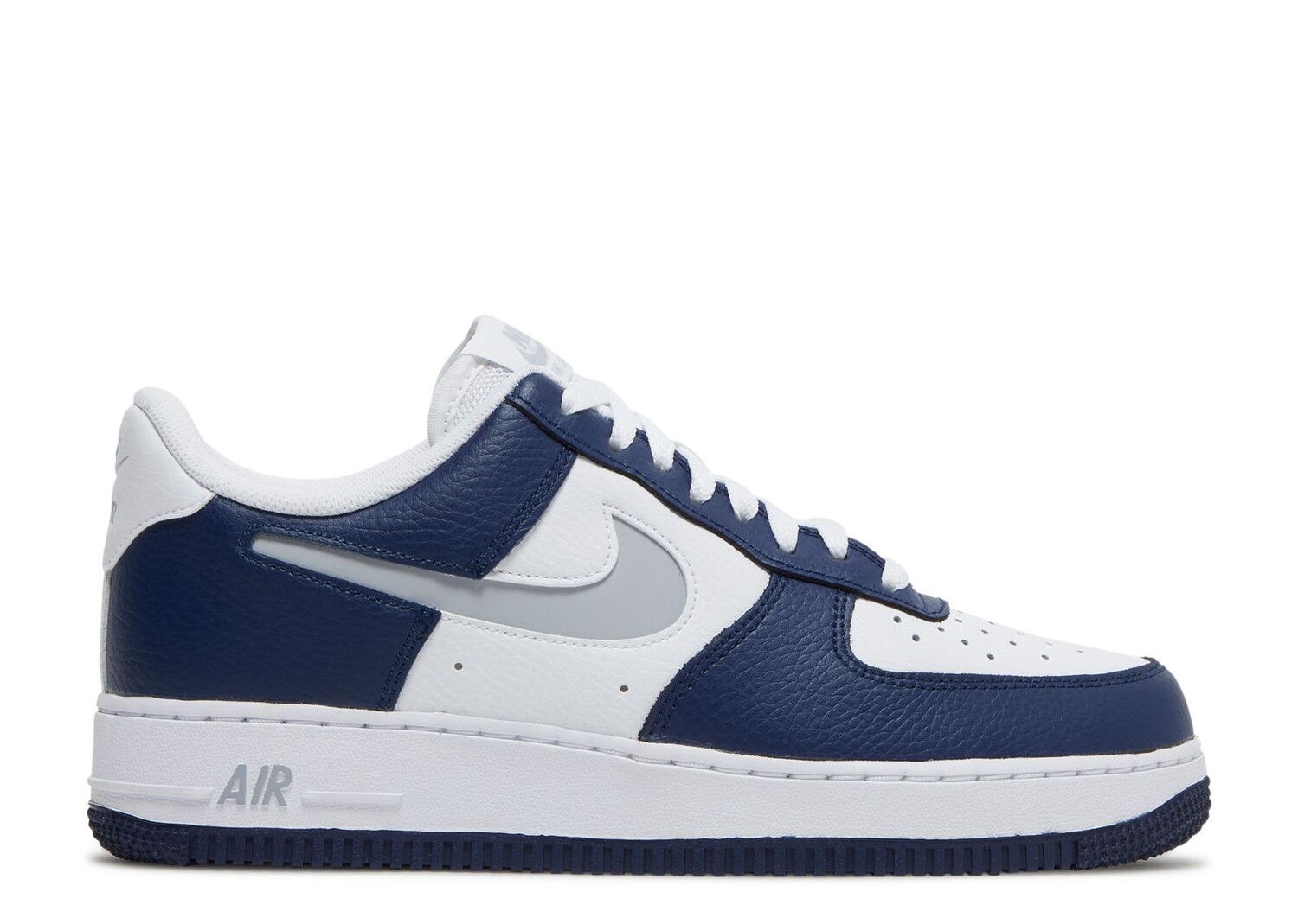

Кроссовки Nike Air Force 1 '07 Lv8 'Midnight Navy', синий