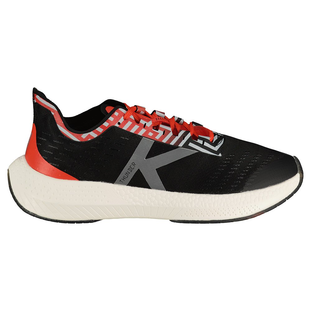 цена Кроссовки Kelme Thunderstorm, черный