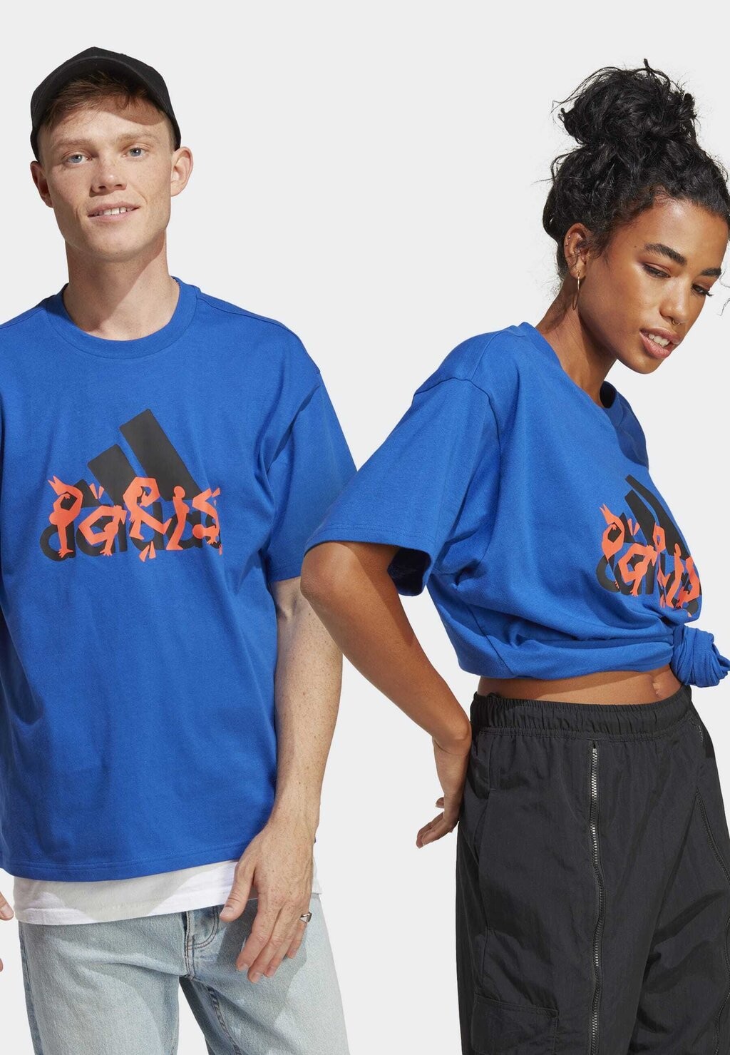 

Футболка с принтом Adidas