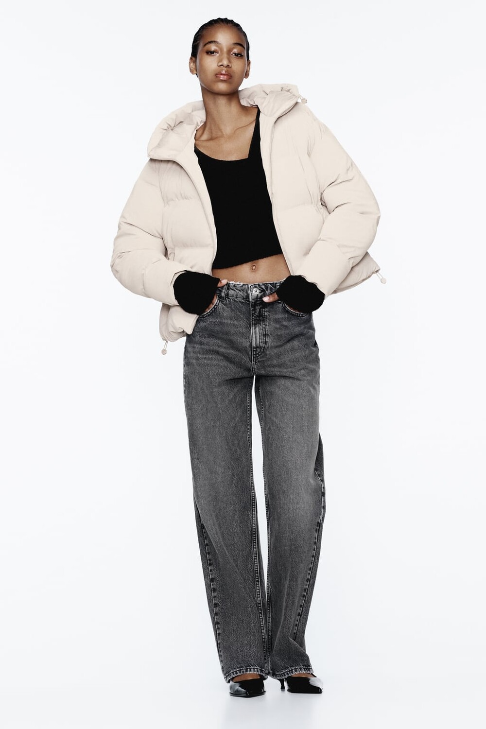 

Прорезиненный пуховик-анорак ZARA, экру