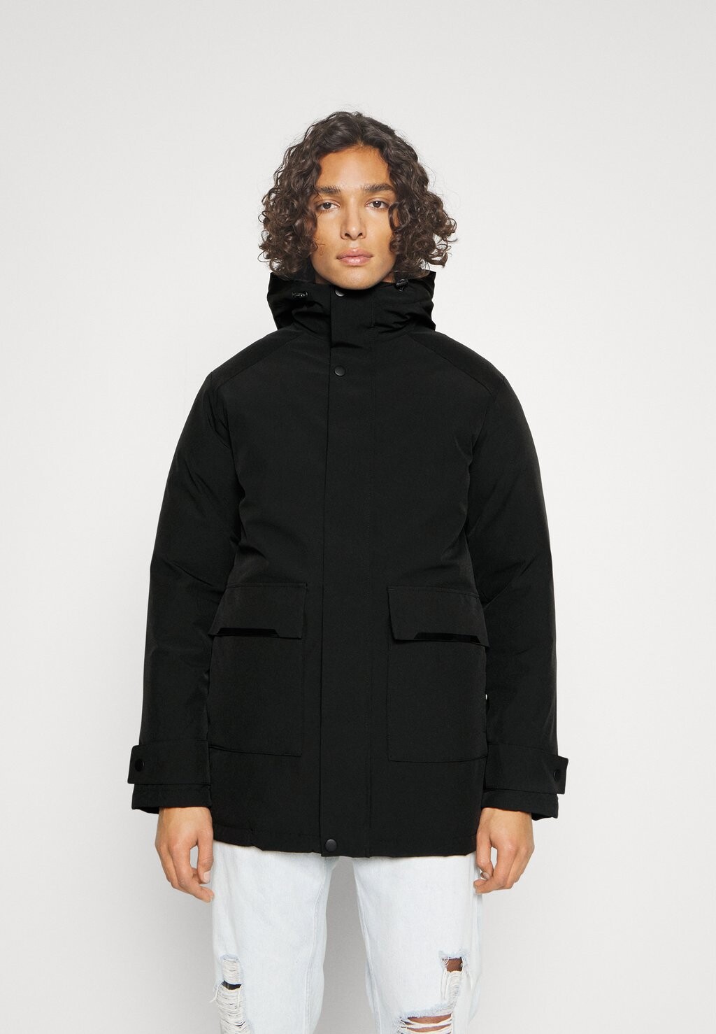 

Зимнее пальто Jack & Jones, черный