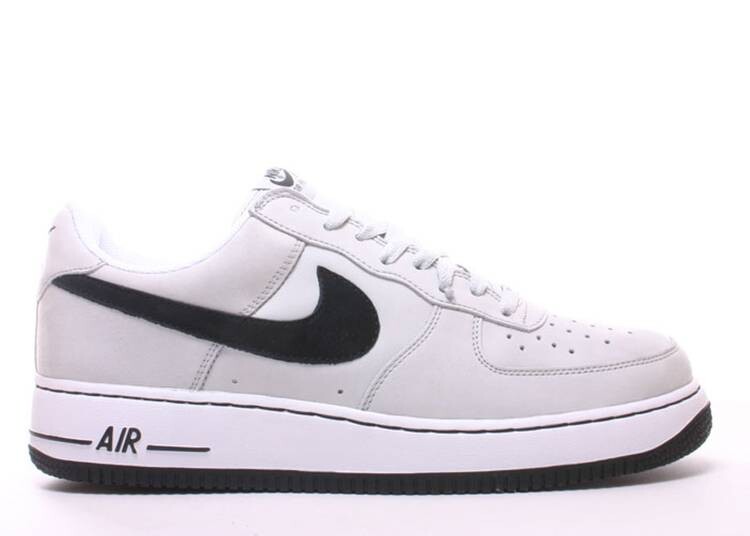 

Кроссовки Nike AIR FORCE 1, серый