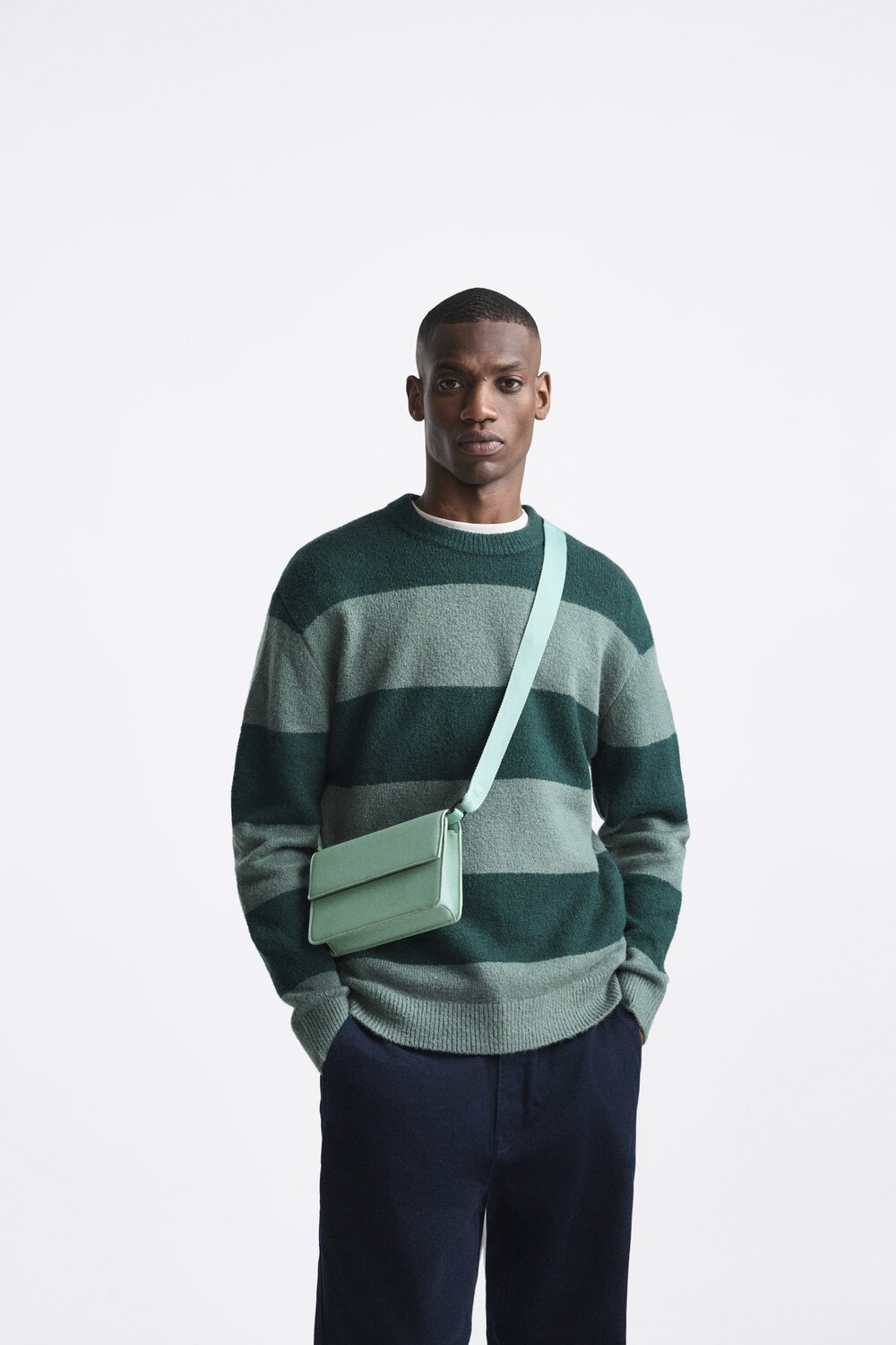 

Сумка на плечо Zara, зеленый