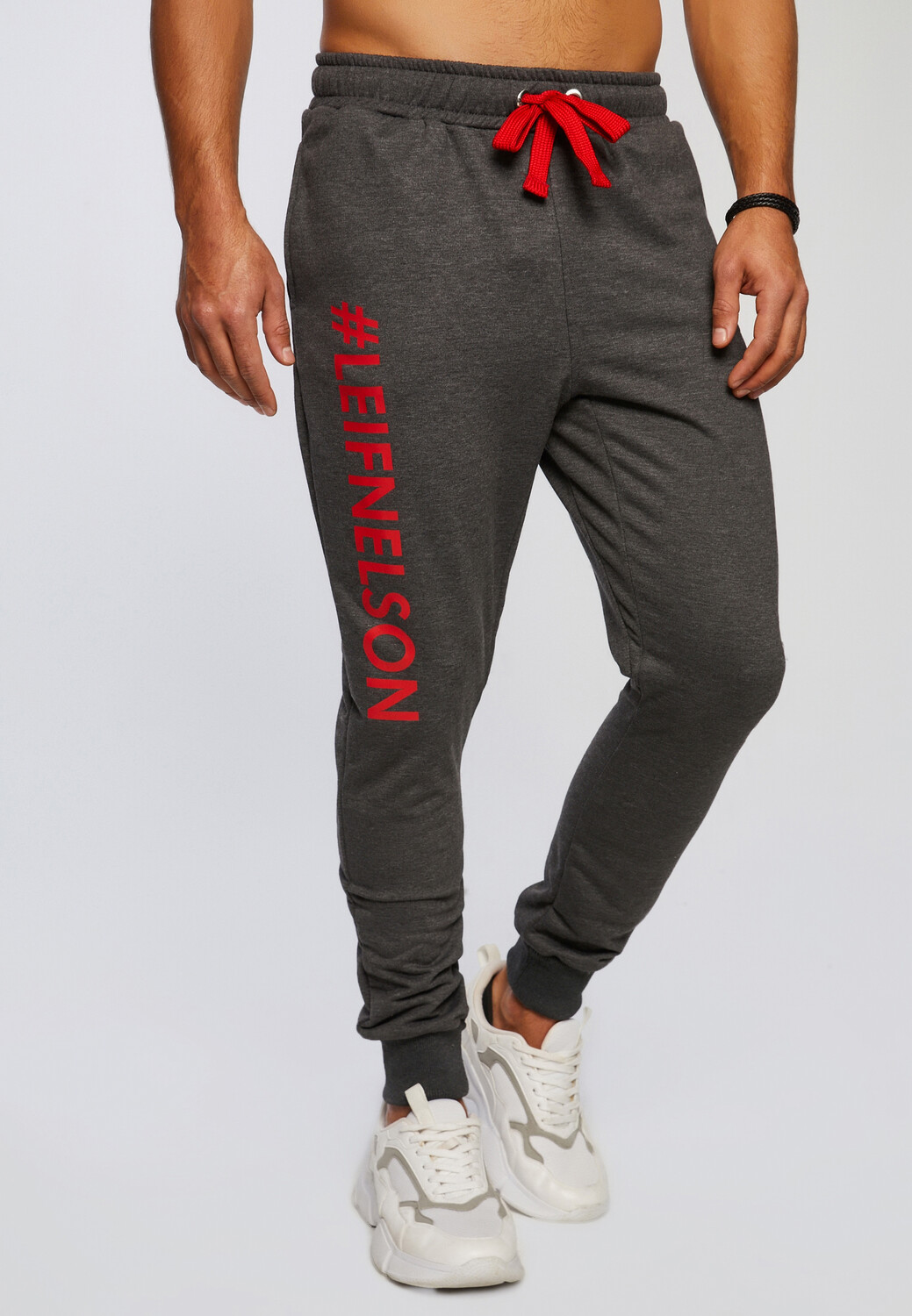 

Брюки Leif Nelson Herren Gym Sporthose Herren Gym Sporthose LN 8295, цвет ANTHRAZIT-ROT