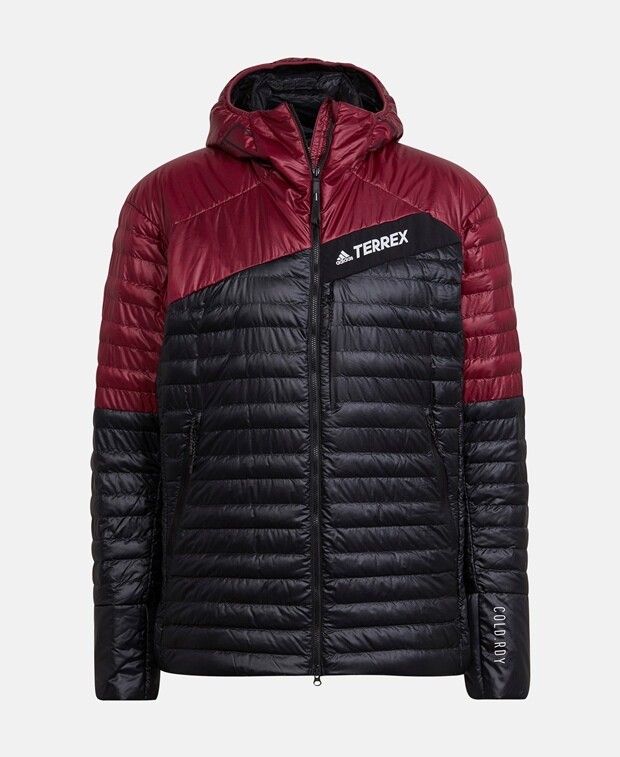 

Мягкий пуховик adidas Terrex, черный