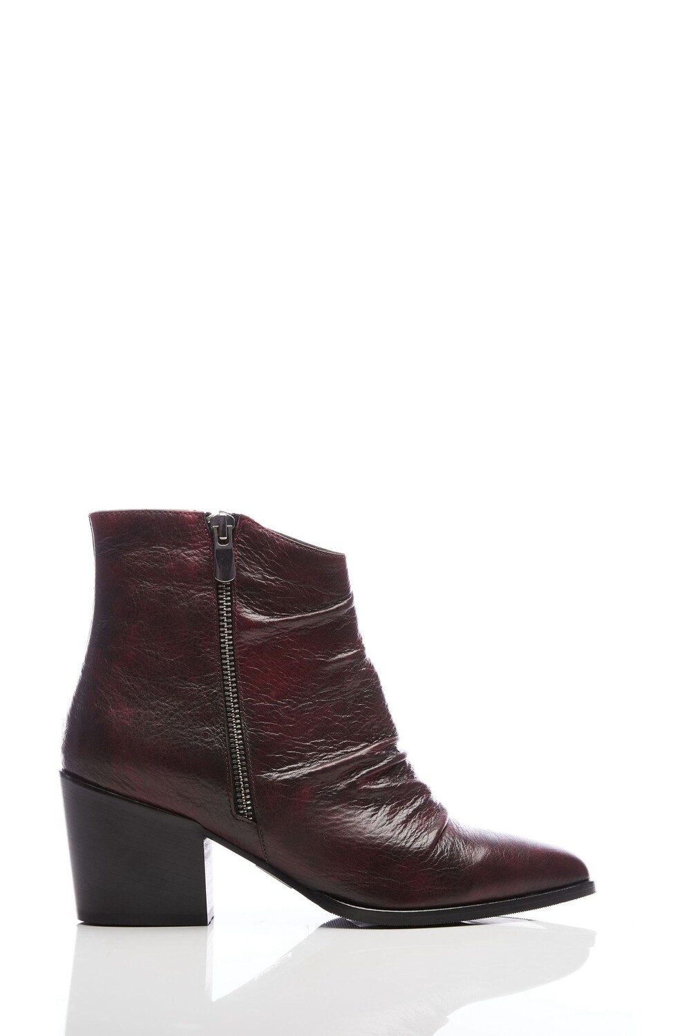 

Coralie Western с асимметричной молнией по бокам Moda in Pelle, красный