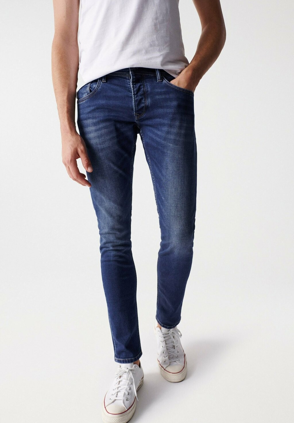 

Джинсы облегающего кроя Salsa Jeans