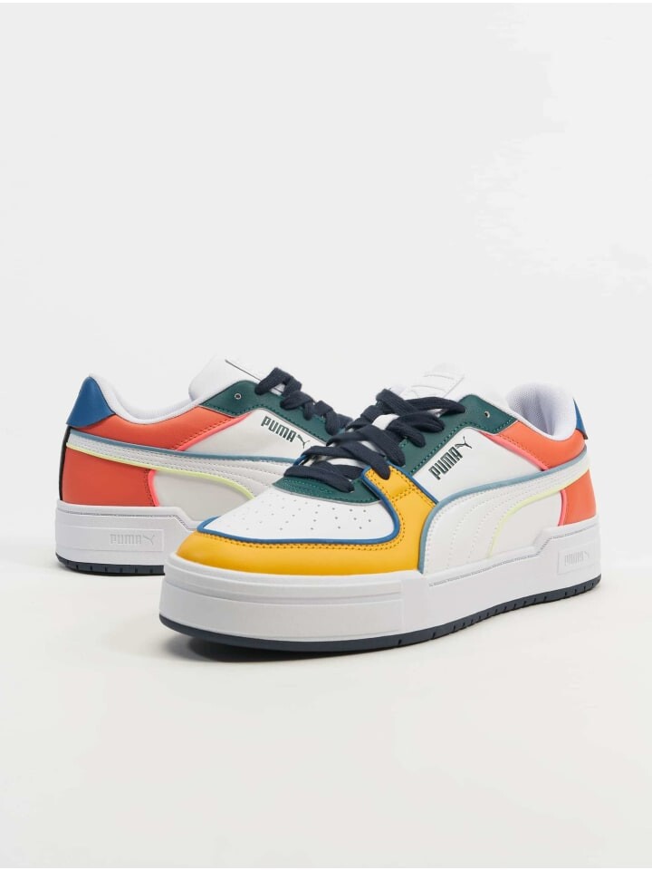 

Кроссовки на шнуровке Puma, белый