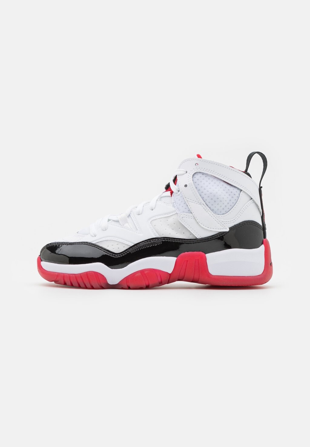

Баскетбольные кроссовки Jumpman Two Trey (Gs) Jordan, цвет white/black/gym red