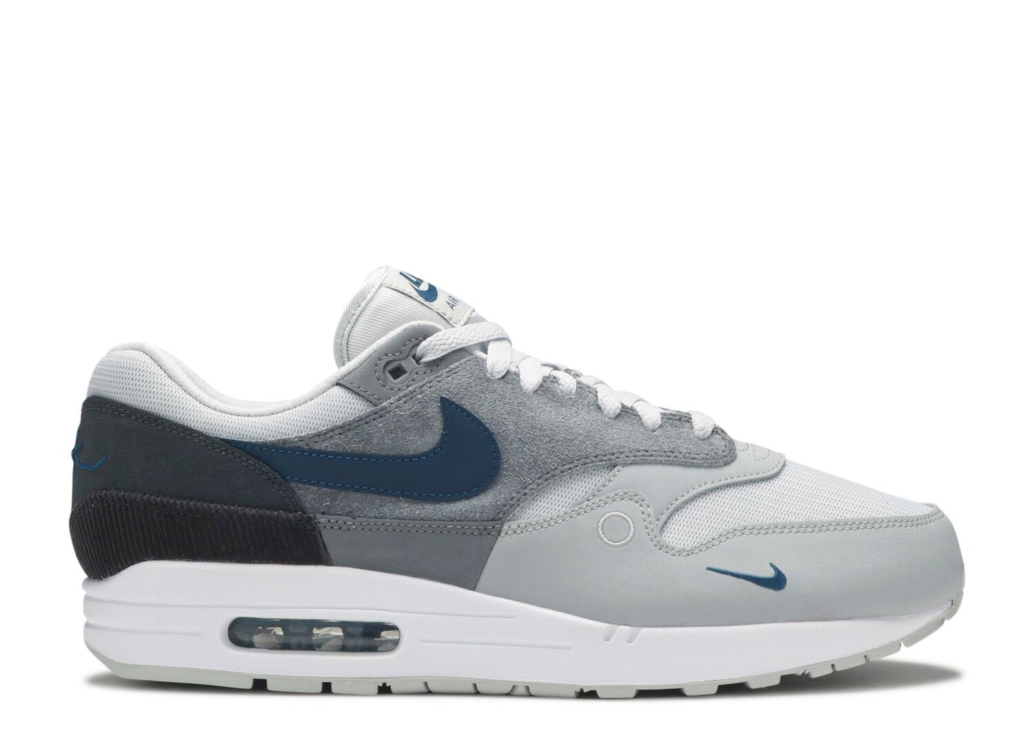 

Кроссовки Nike Air Max 1 City Pack 'London', серый