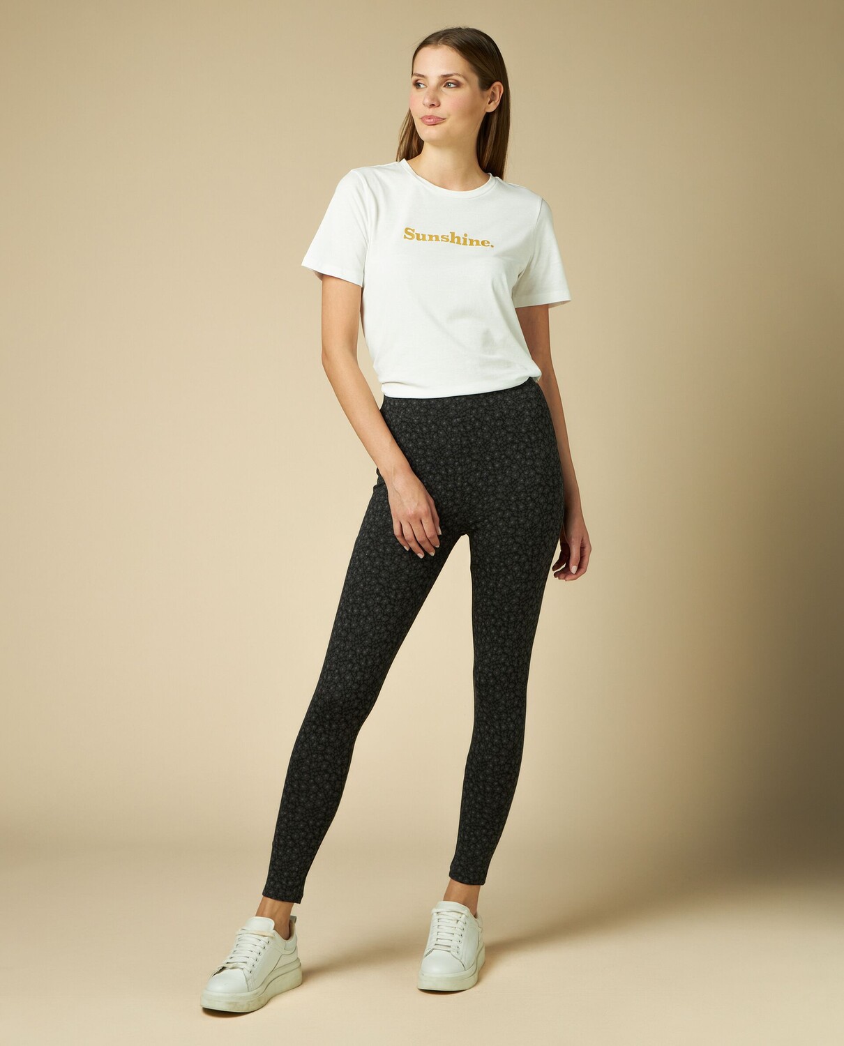 

Женские леггинсы из хлопка стрейч NICE&CHIC, черный принт