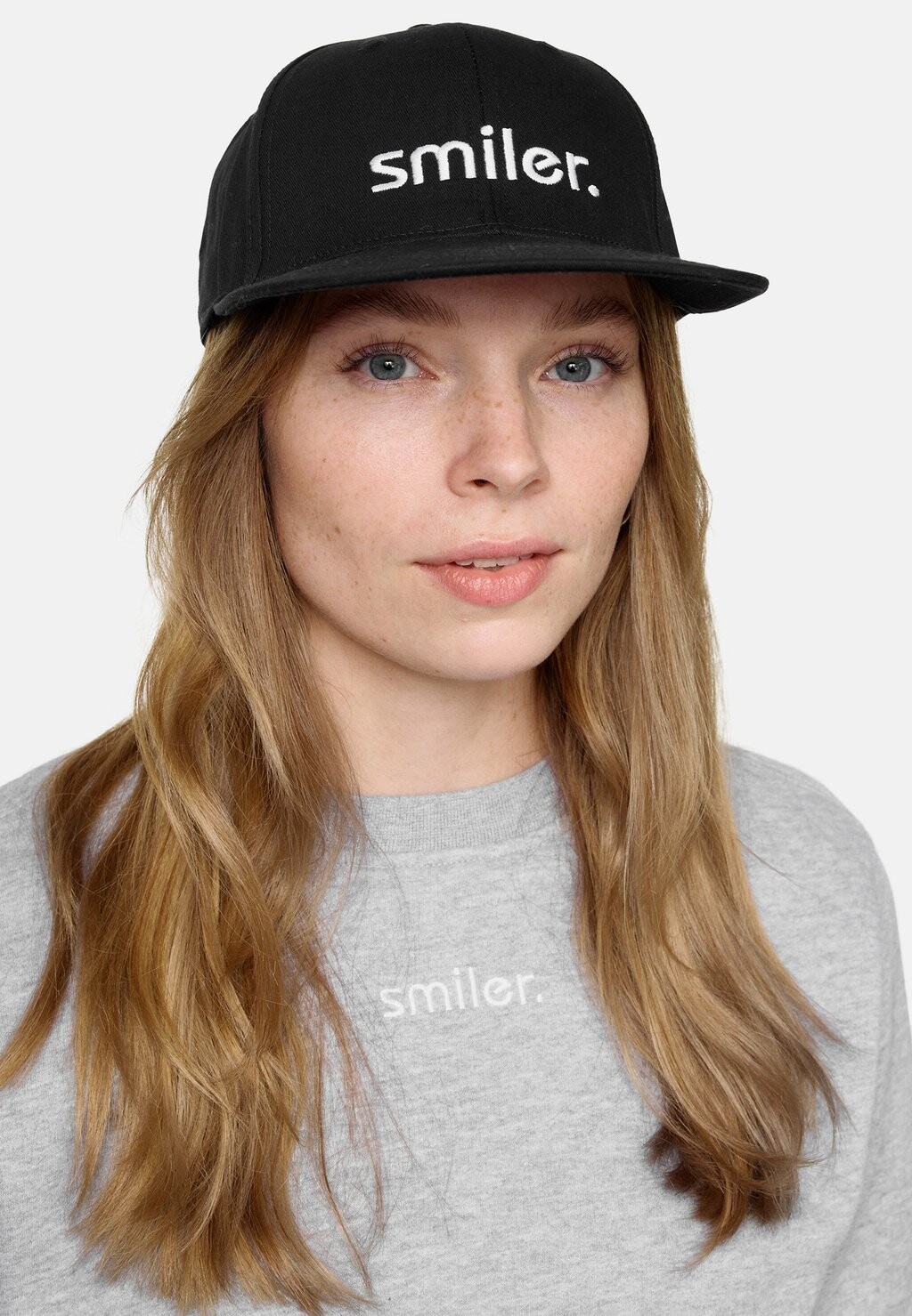 

Бейсболка smiler.