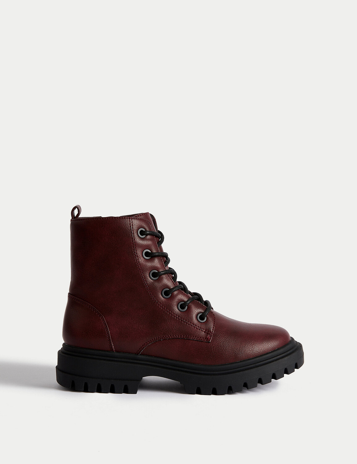 

Детские ботинки на шнуровке Freshfeet (13 маленьких — 6 больших) Marks & Spencer