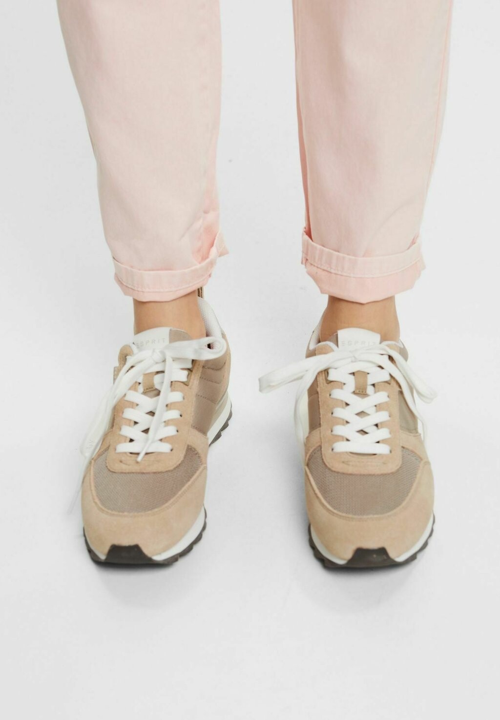 

Кроссовки Esprit