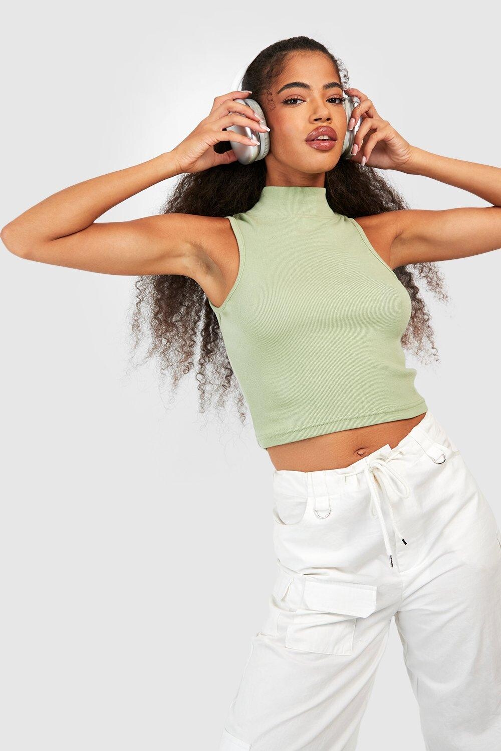 

Жилет с высоким воротом basic rib Boohoo, оливковый