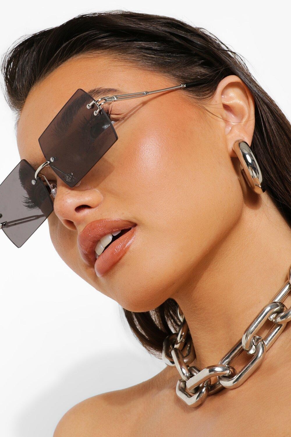

Прямоугольные солнцезащитные очки без оправы Boohoo, черный