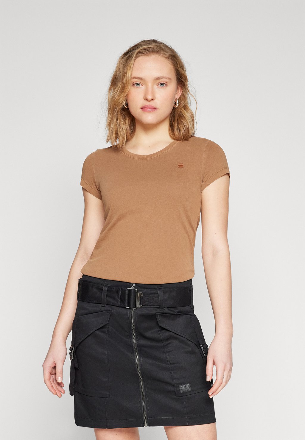 

Футболка базовая EYBEN SLIM V T 2.0 WMN G-Star, цвет beige