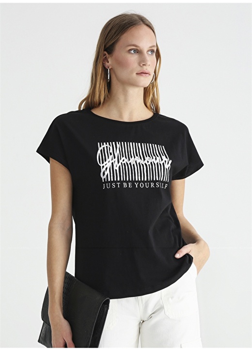 Черная женская футболка с круглым вырезом Fabrika
