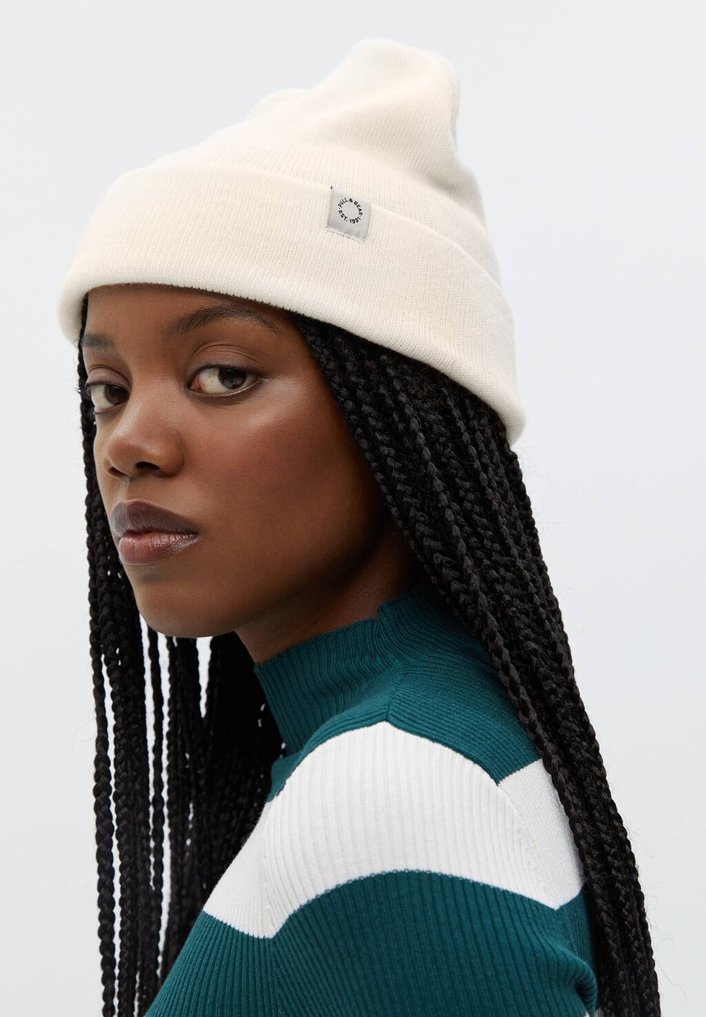 

Шапка PULL&BEAR