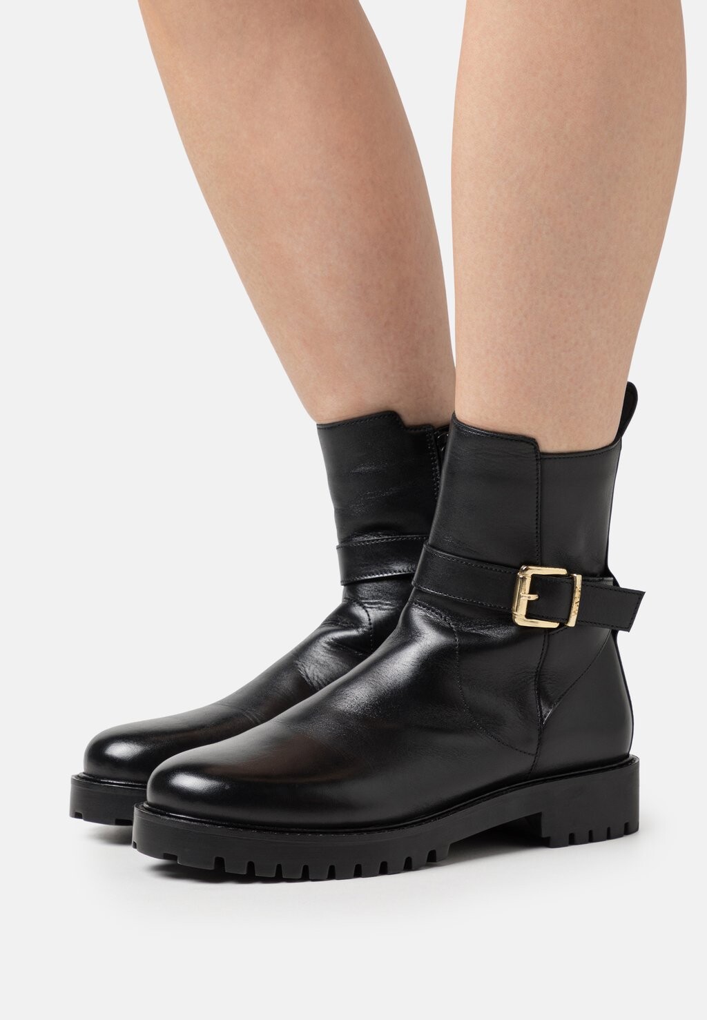 

Ботильоны CLARA BUCKLE Walk London, цвет smooth black
