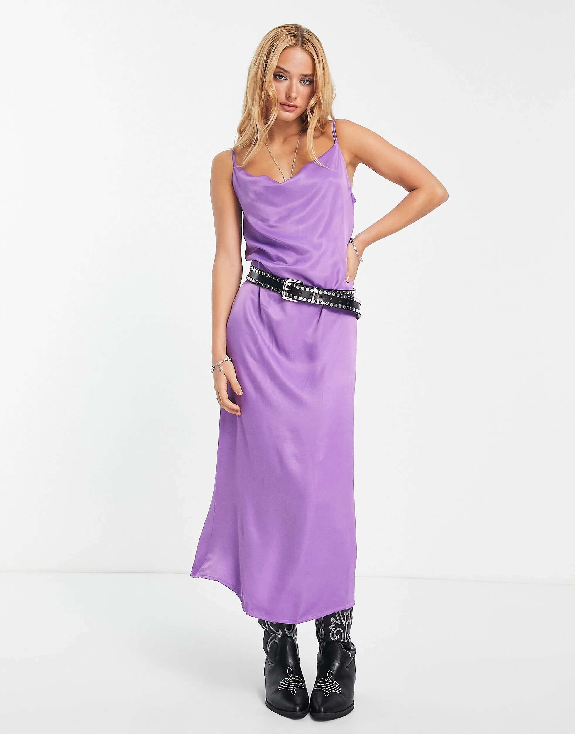 Пурпурное атласное платье макси с воротником-хомутом ONLY