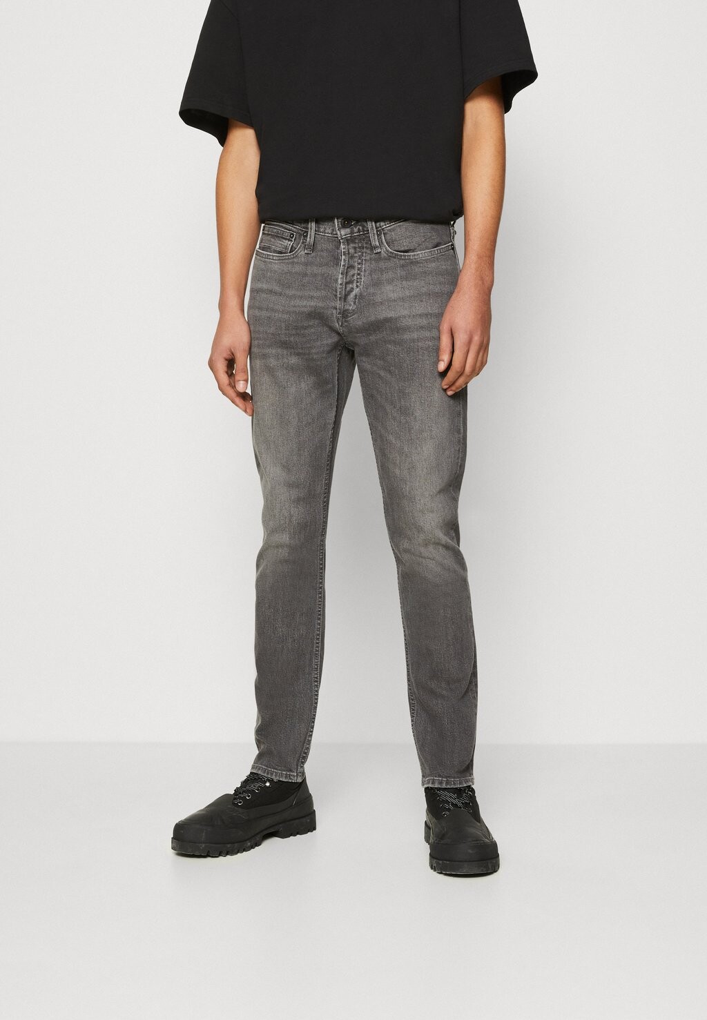 

Джинсы Slim fit Denham