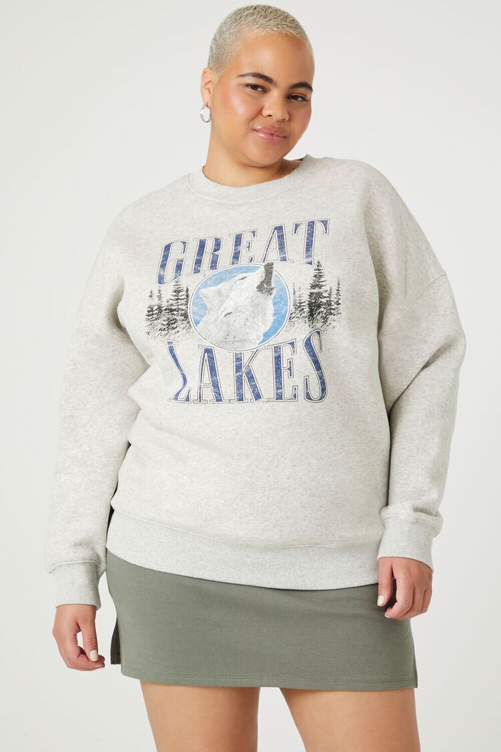 

Флисовый пуловер с рисунком Great Lakes больших размеров Forever 21, серый