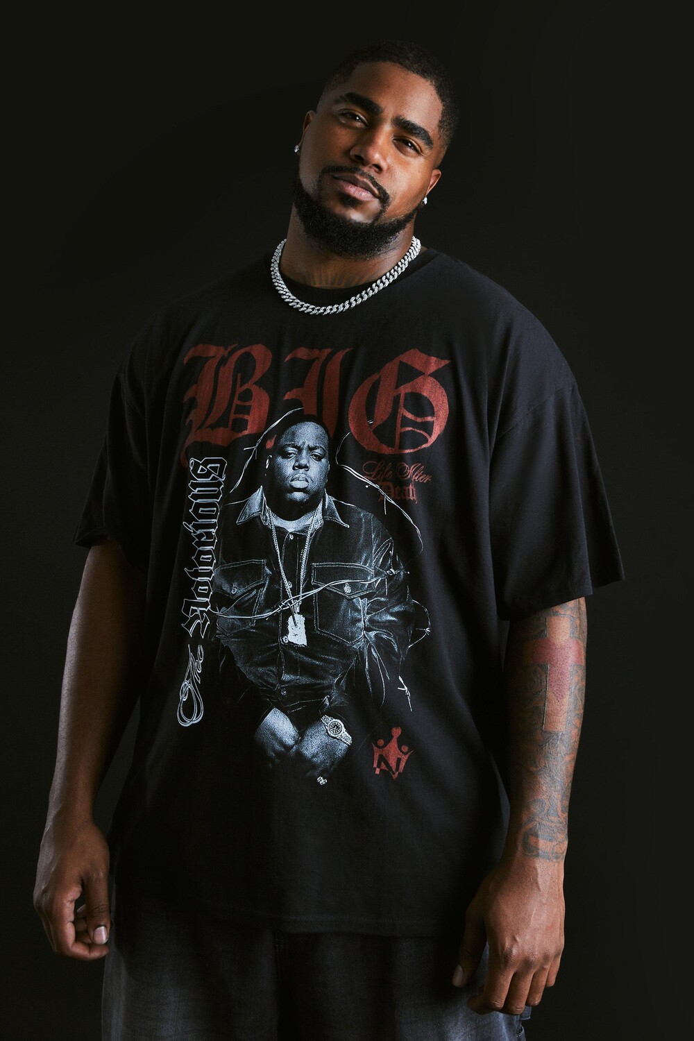 

Футболка плюс biggie license Boohoo, черный