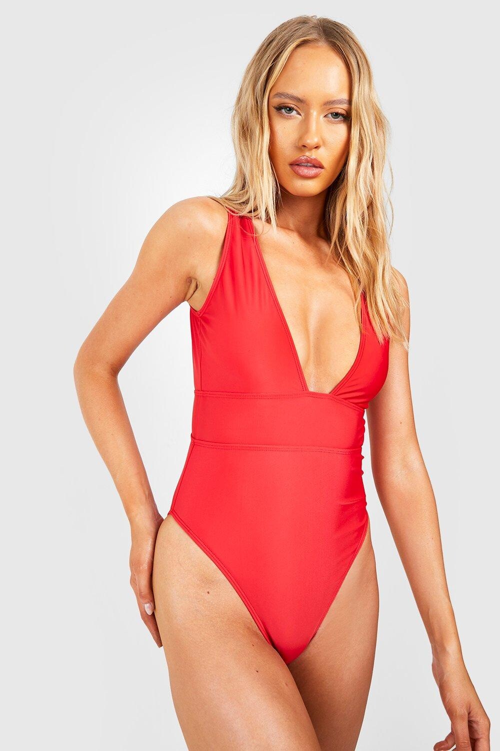 

Купальник с погруженным погружением essentials Boohoo, красный