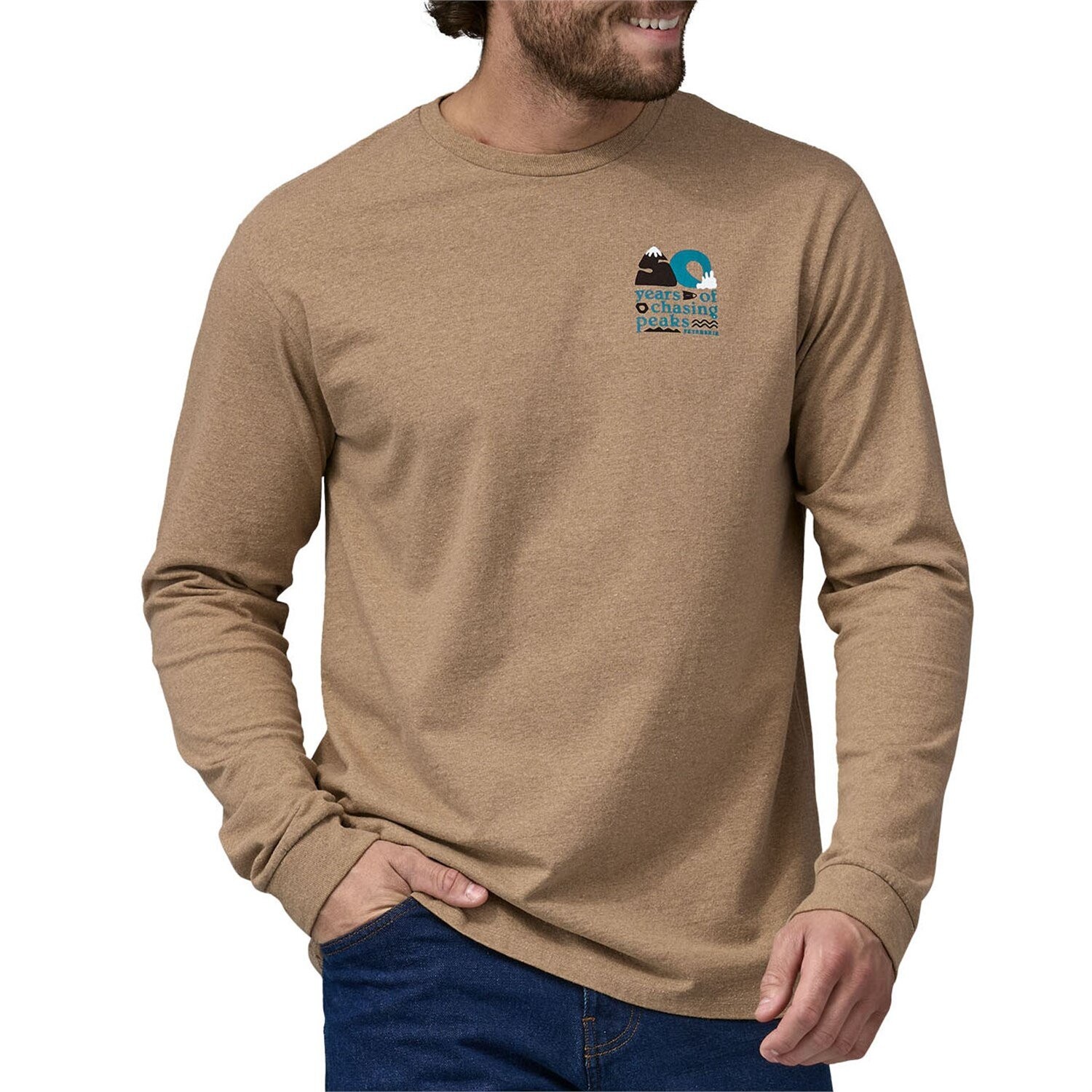 

Футболка Patagonia Long-Sleeve Chasing Peaks Responsibili, цвет Grayling Brown