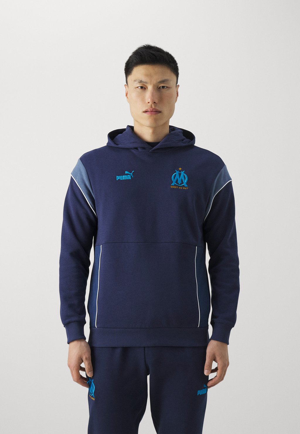 

Team Olympique De Marsaille Ftblarchive Hoodie Puma, цвет navy/persian blue