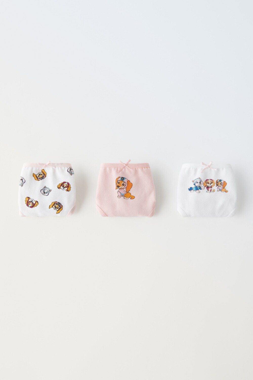 

Three group hau nickelodeon panty pack Zara, белый