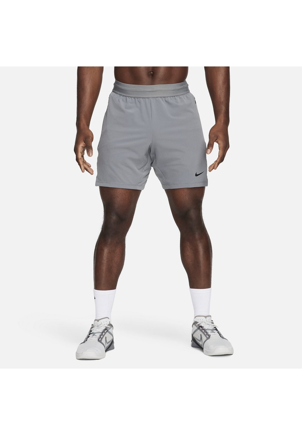 Спортивные шорты Nike, дымчато-серый черный черный