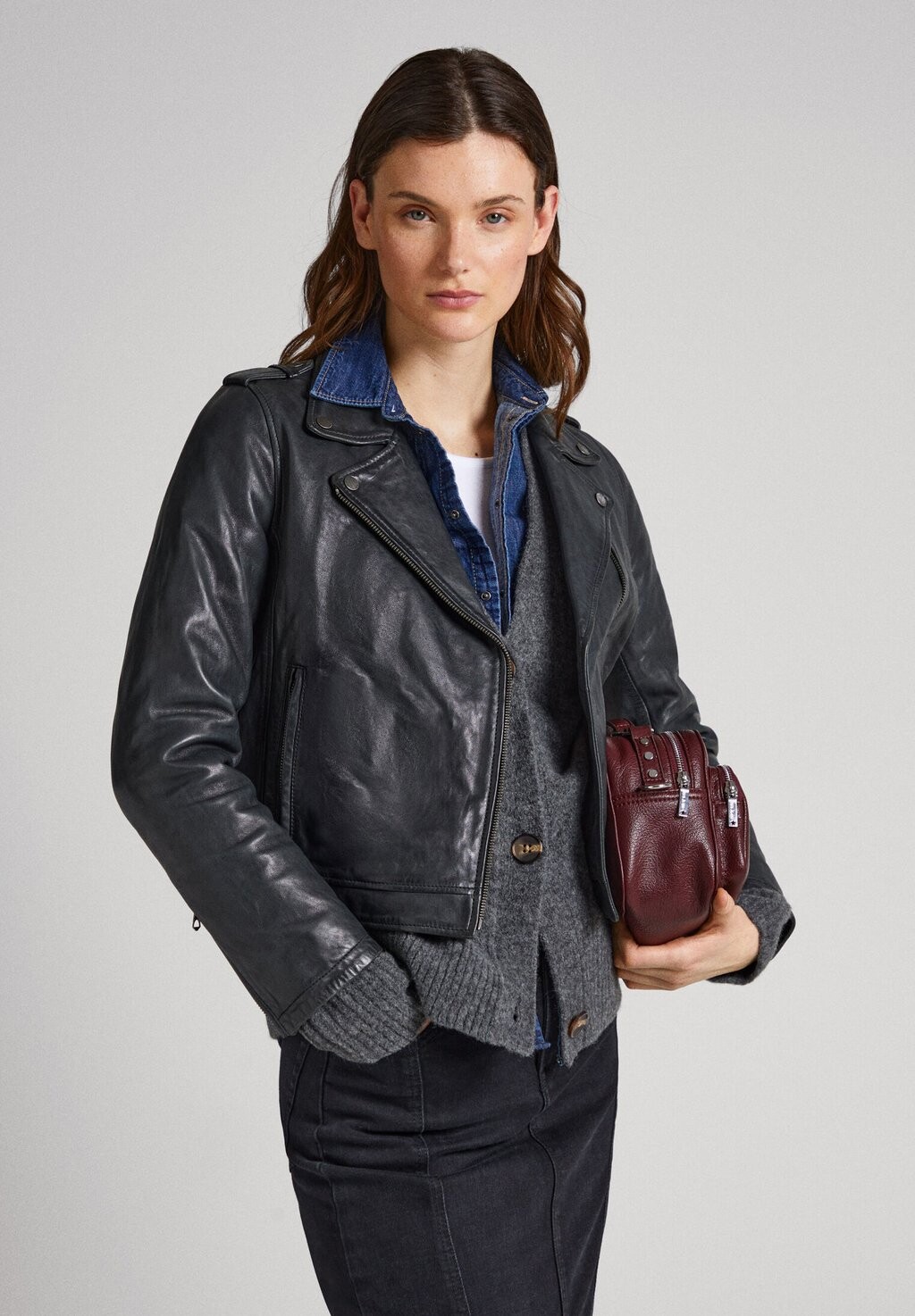 

Кожаная куртка Pepe Jeans ЛУНА, черный