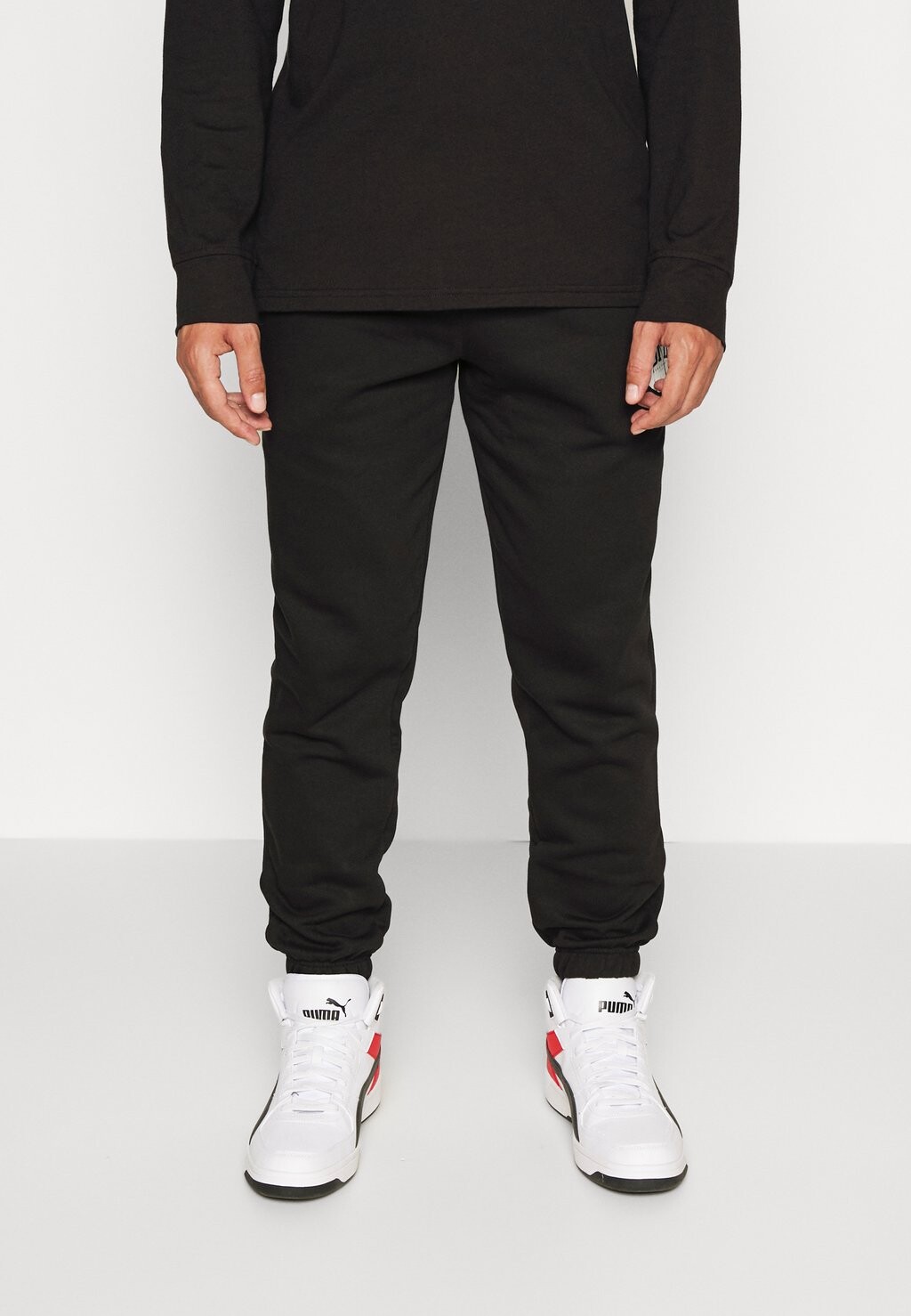 

Спортивные брюки Puma