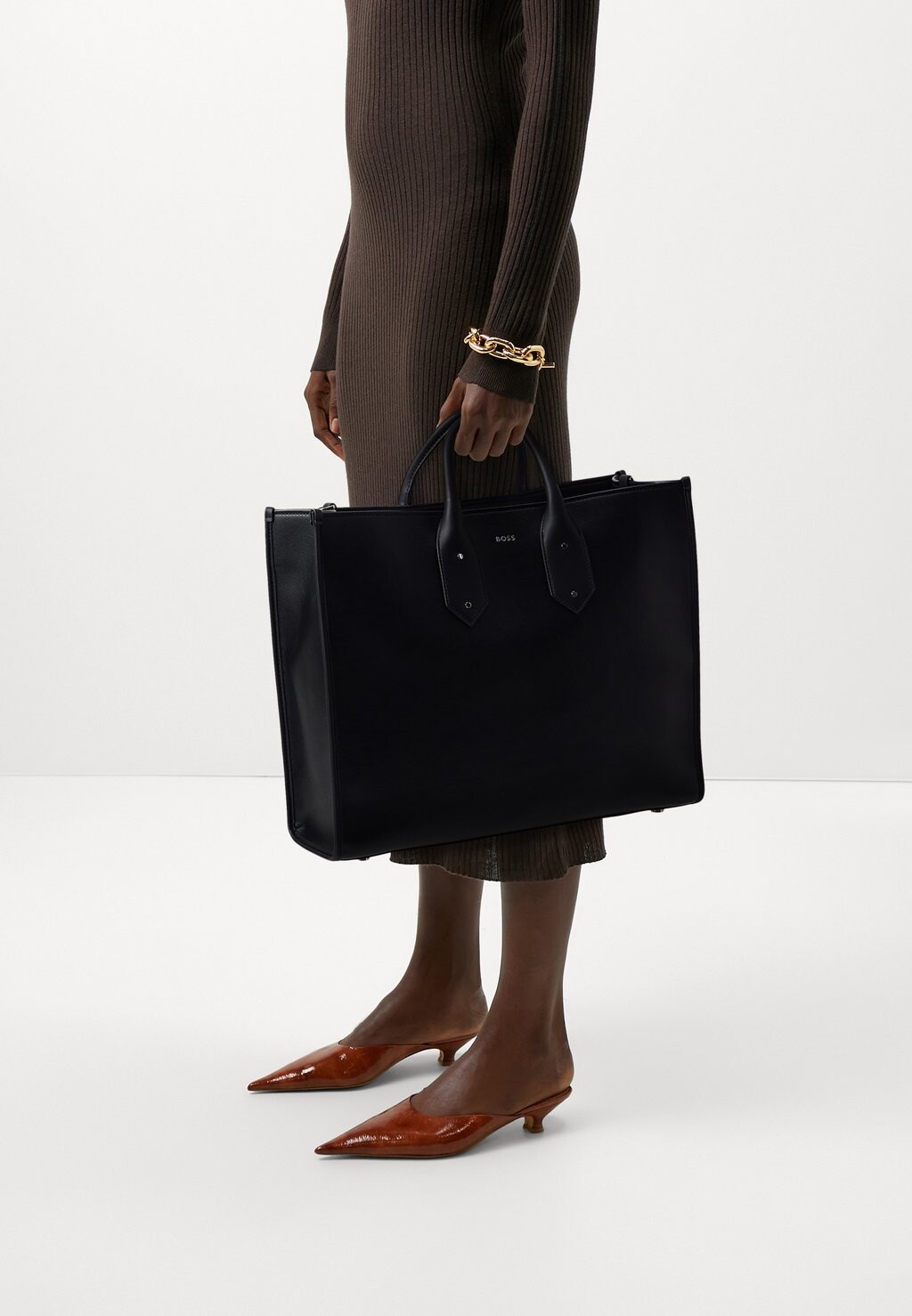

Большая сумка BOSS SANDY TOTE, черный