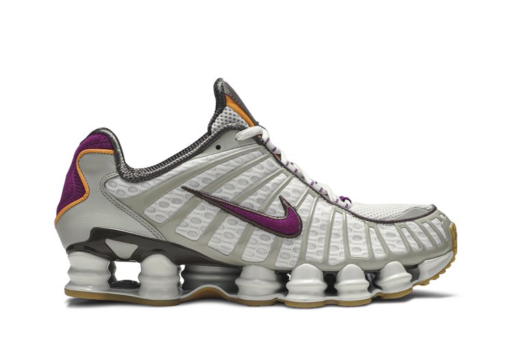 Кроссовки Nike Size? x Shox TL 'Viotech', белый