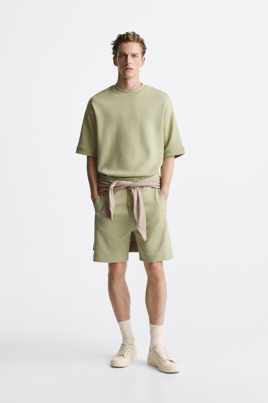 

Компактная толстовка ZARA, зеленый
