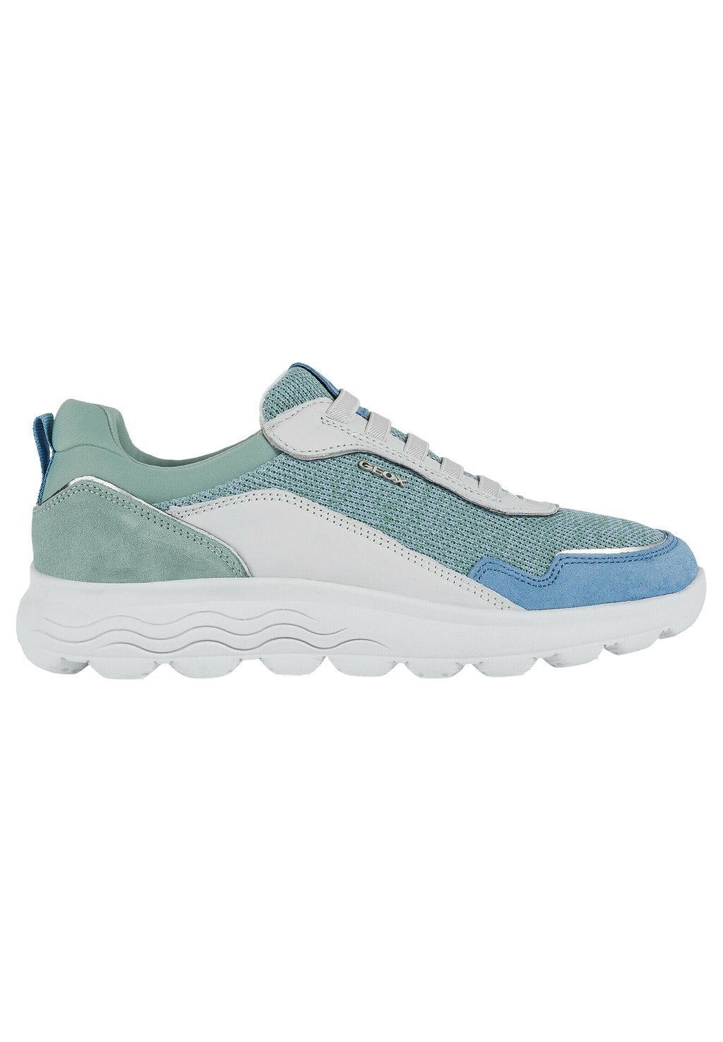 

Кроссовки Geox
